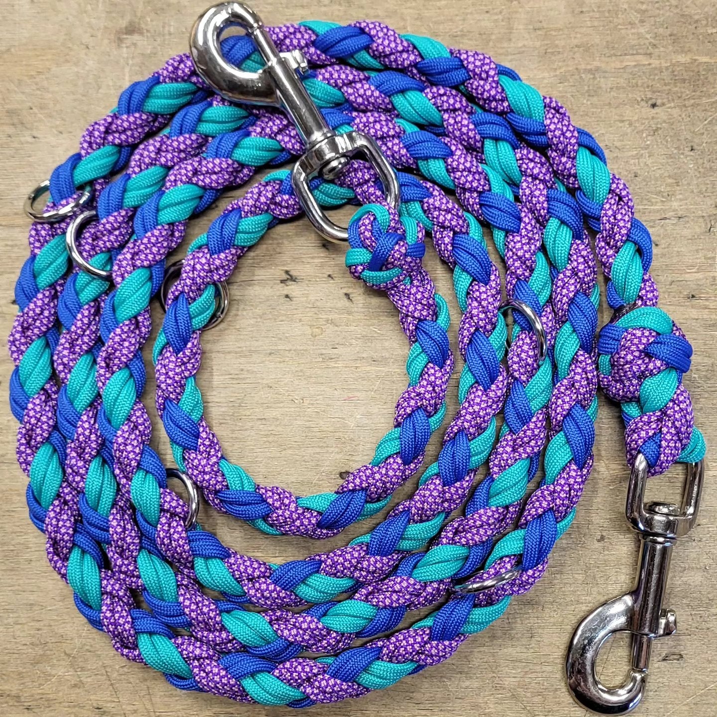 Custom Leash with O-Rings Scattered Along Order Form